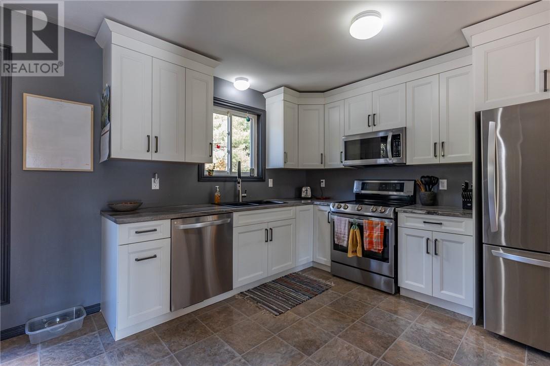 2219 Lee Valley Road, Espanola, Ontario  P5E 1P7 - Photo 11 - 2125449