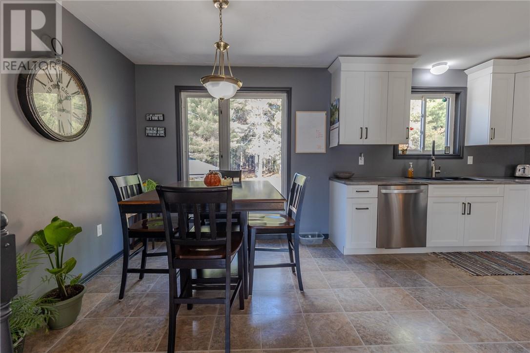 2219 Lee Valley Road, Espanola, Ontario  P5E 1P7 - Photo 13 - 2125449