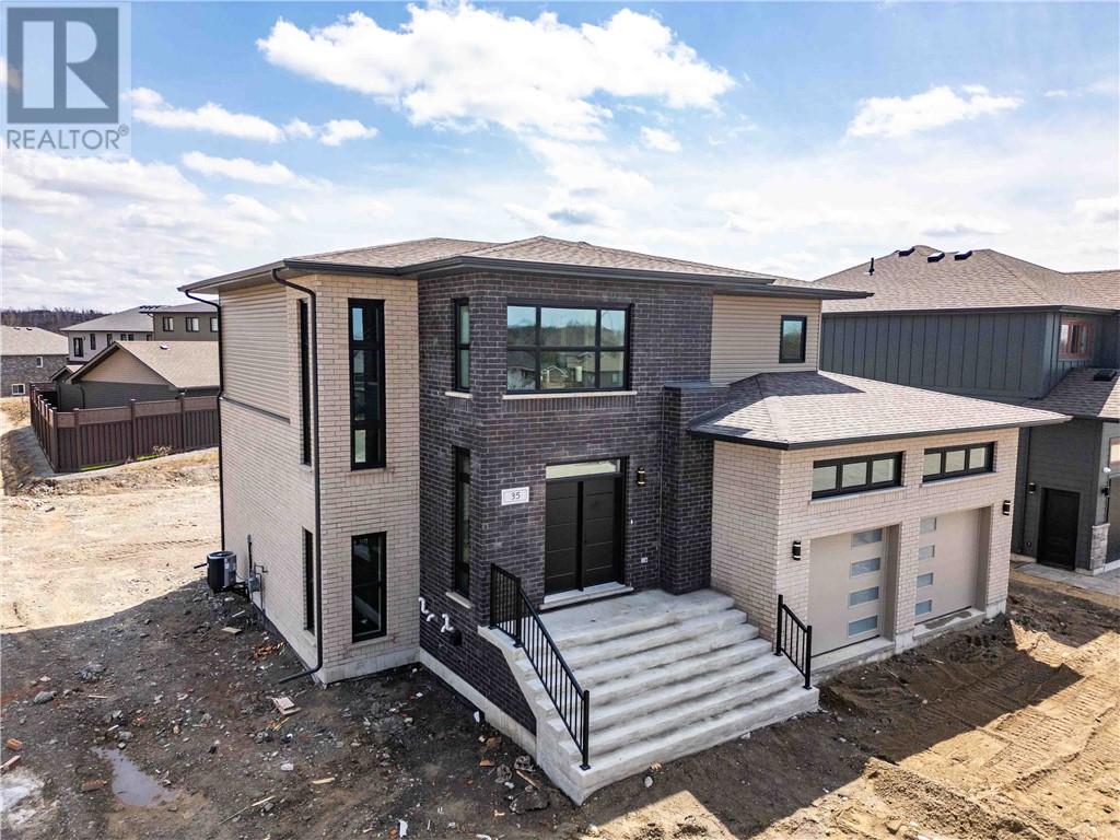 35 Noah Court, Sudbury, Ontario