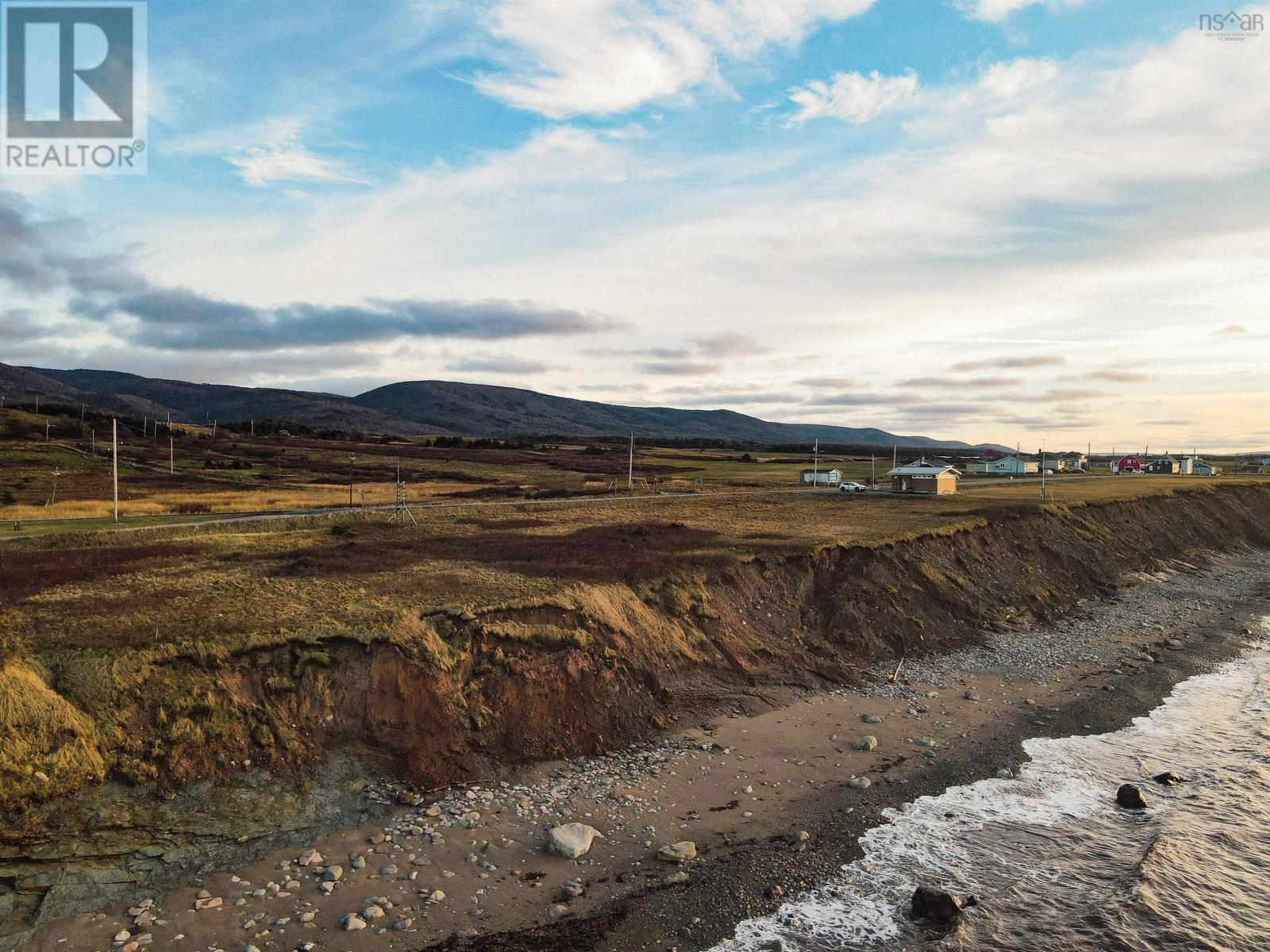 Cabot Trail, Grand Étang, Nova Scotia  B0E 1L0 - Photo 21 - 202515928