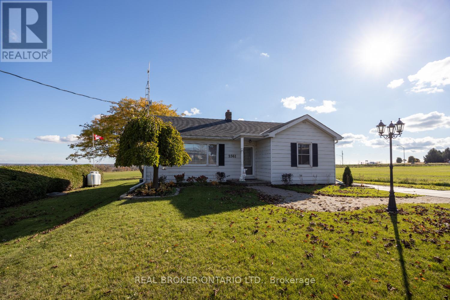 2361 Concession Rd 8, Clarington, Ontario  L1C 5Y6 - Photo 3 - E12496842