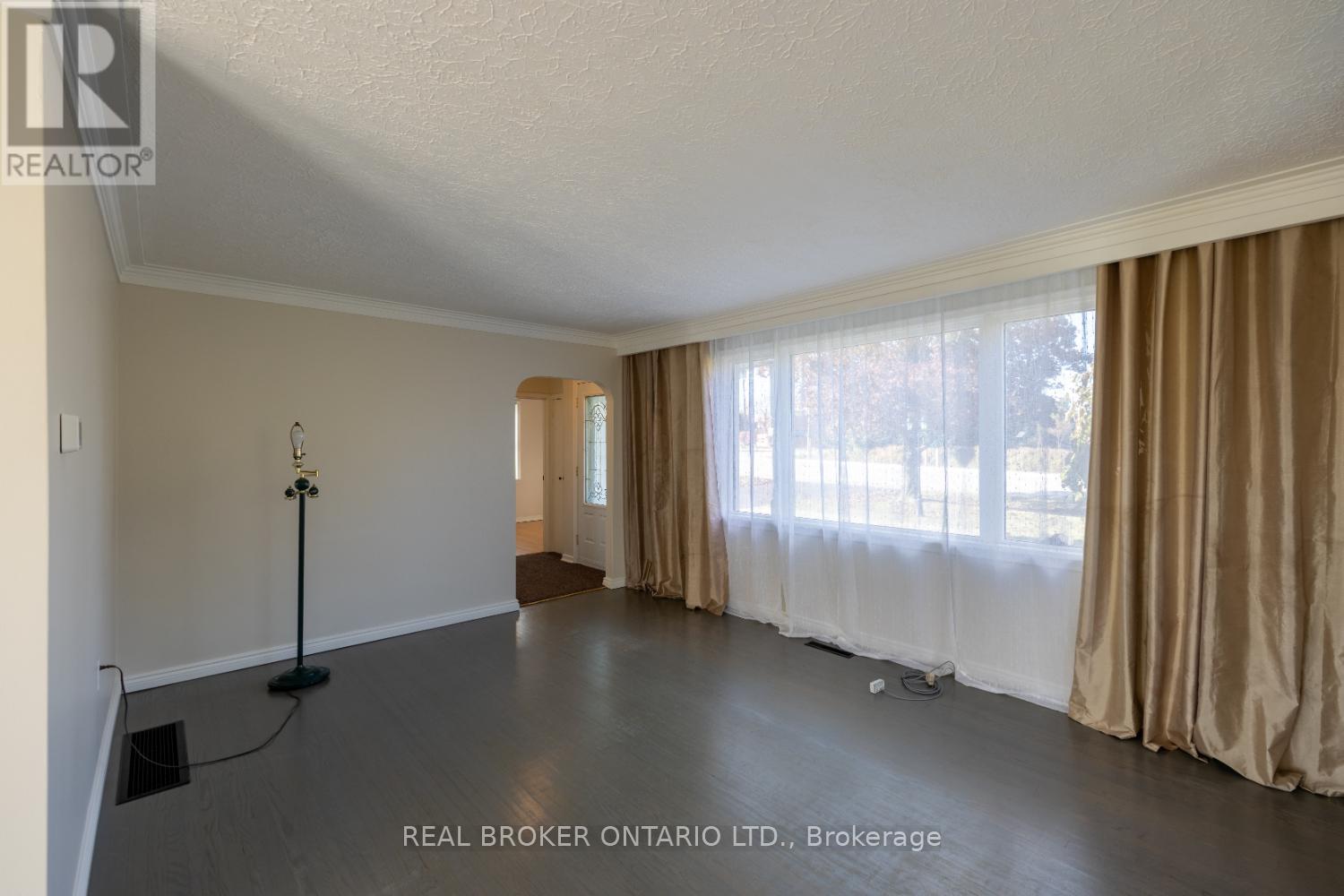 2361 Concession Rd 8, Clarington, Ontario  L1C 5Y6 - Photo 5 - E12496842