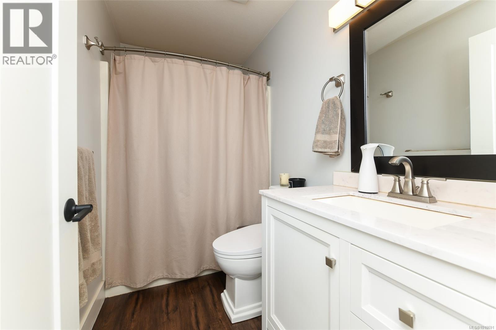 32 1535 Dingwall Rd, Courtenay, British Columbia  V9N 3S8 - Photo 10 - 1018691