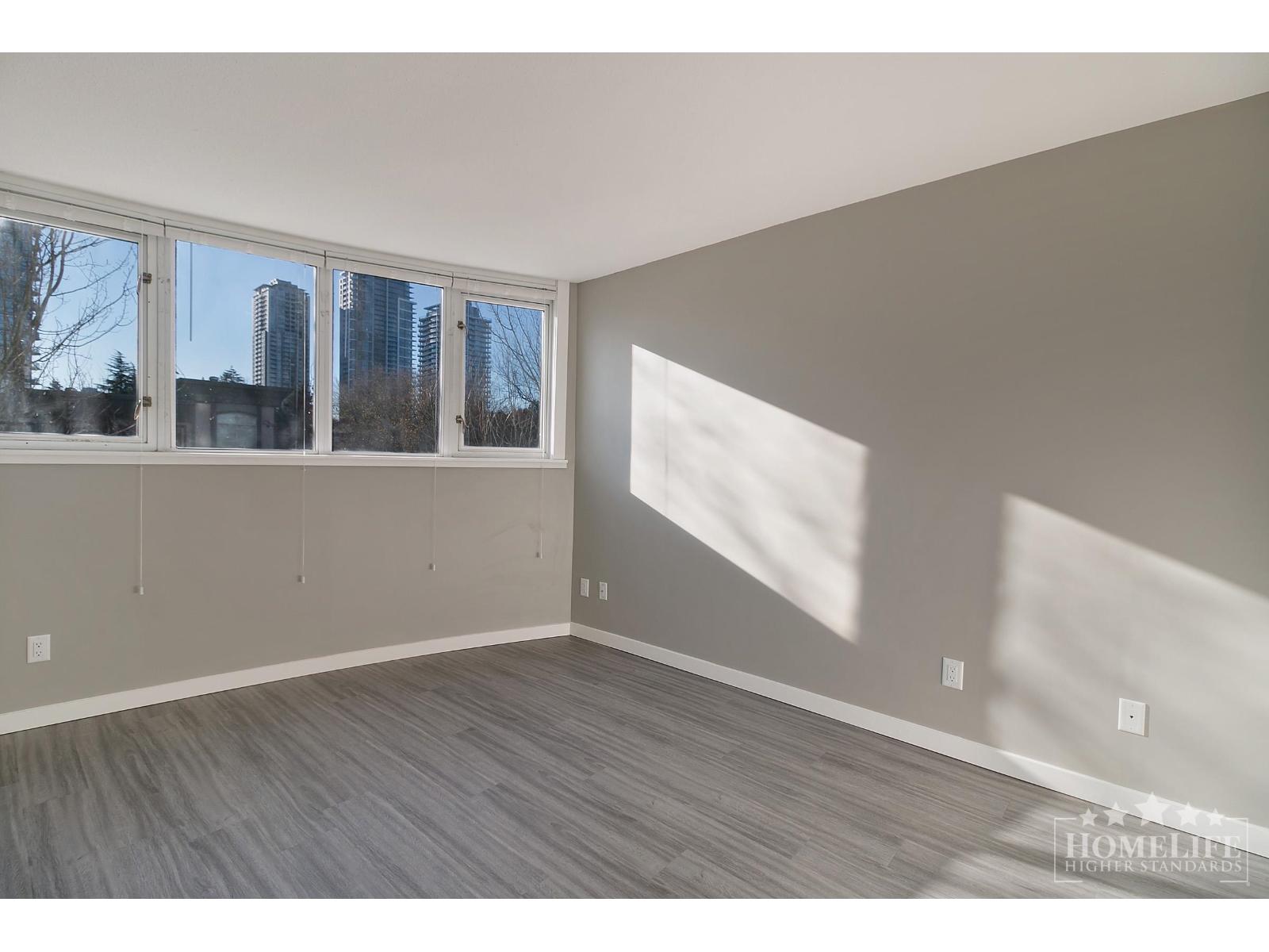 506 10523 University Drive, Surrey, British Columbia  V3T 5T8 - Photo 9 - R3063521