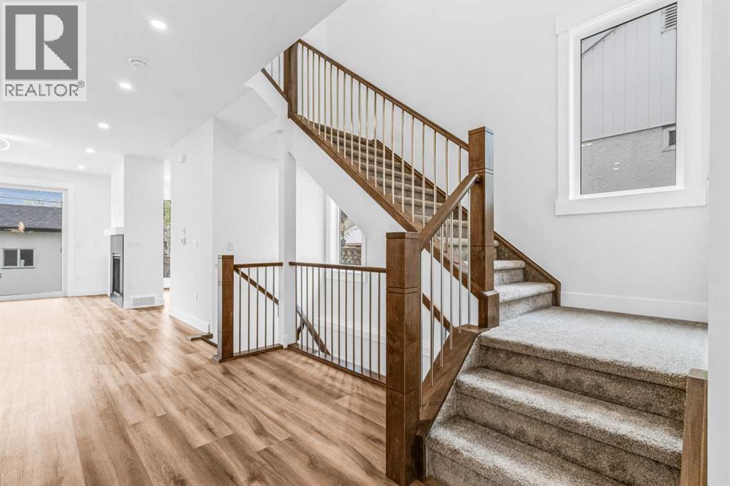 430 33 Avenue Nw, Calgary, Alberta  T2K 0B4 - Photo 8 - A2223893