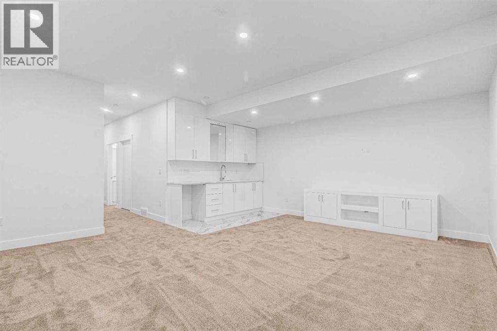 430 33 Avenue Nw, Calgary, Alberta  T2K 0B4 - Photo 45 - A2223893