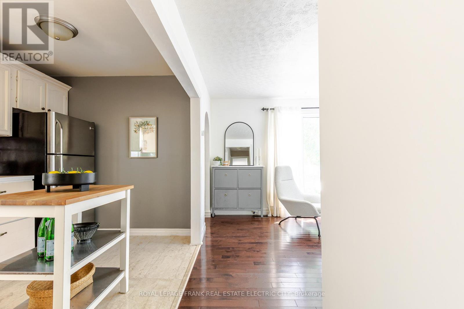 130 Hazlitt Street, Peterborough, Ontario  K9H 1L5 - Photo 10 - X12496844