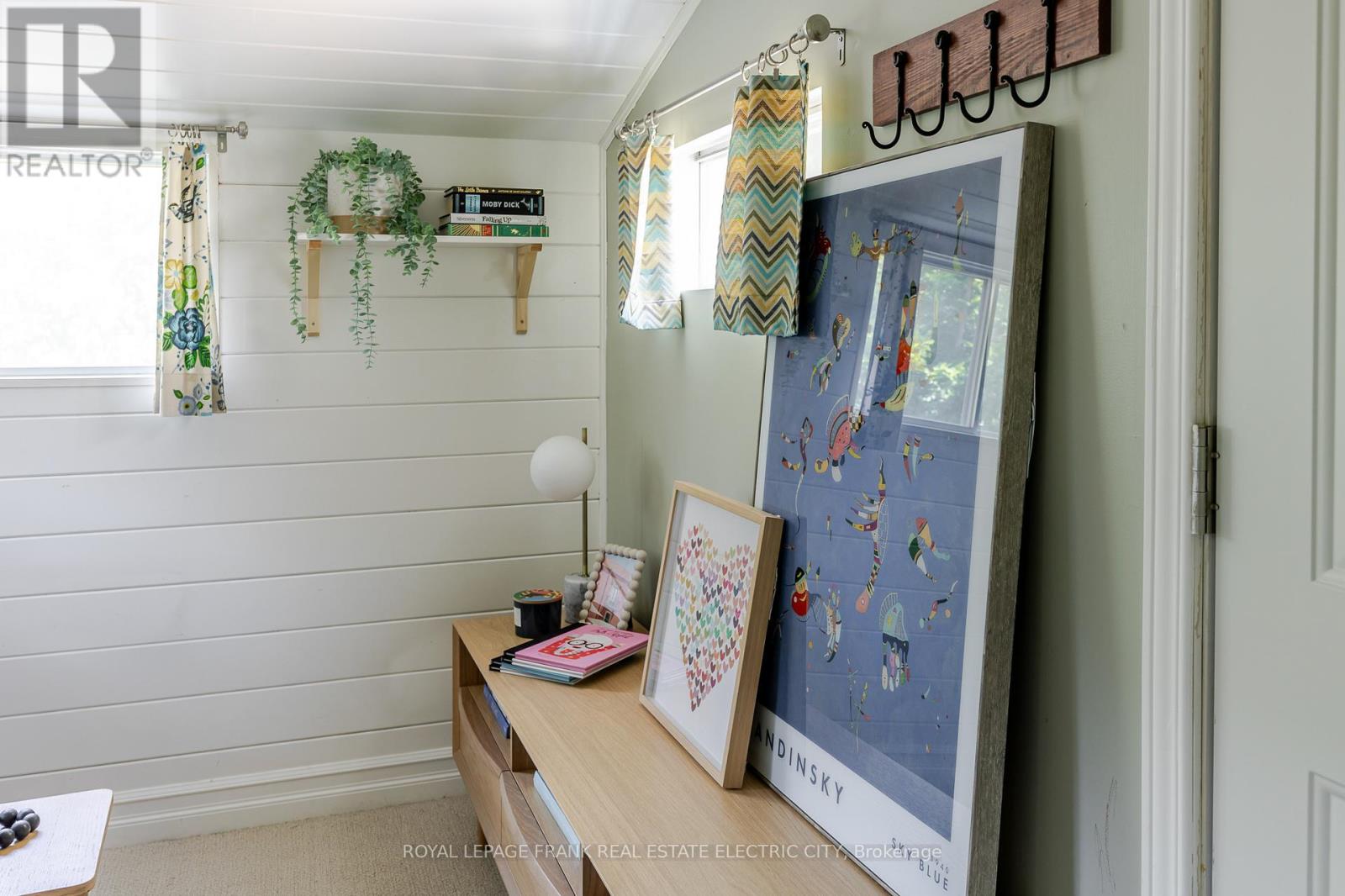 130 Hazlitt Street, Peterborough, Ontario  K9H 1L5 - Photo 23 - X12496844