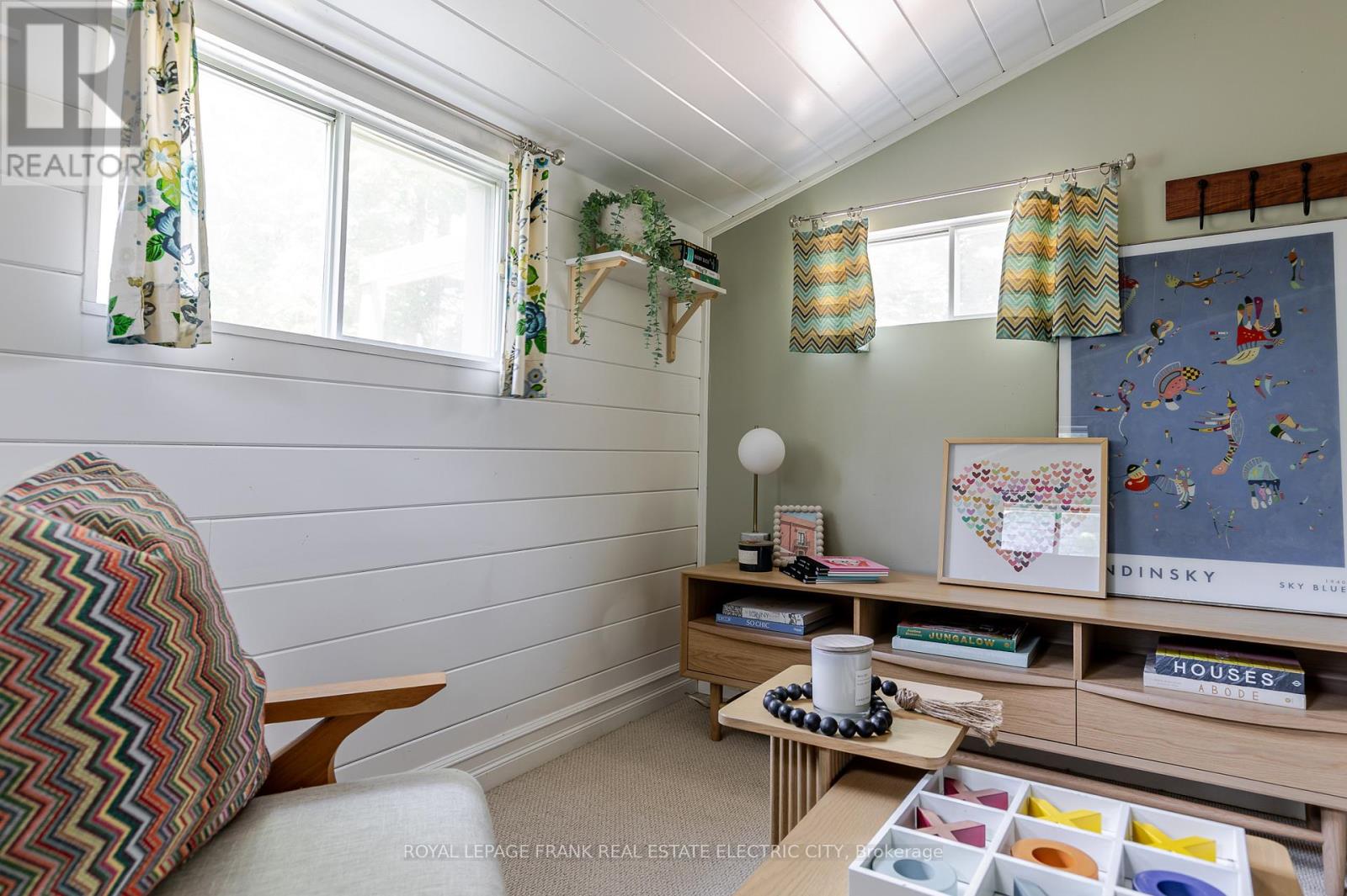 130 Hazlitt Street, Peterborough, Ontario  K9H 1L5 - Photo 27 - X12496844