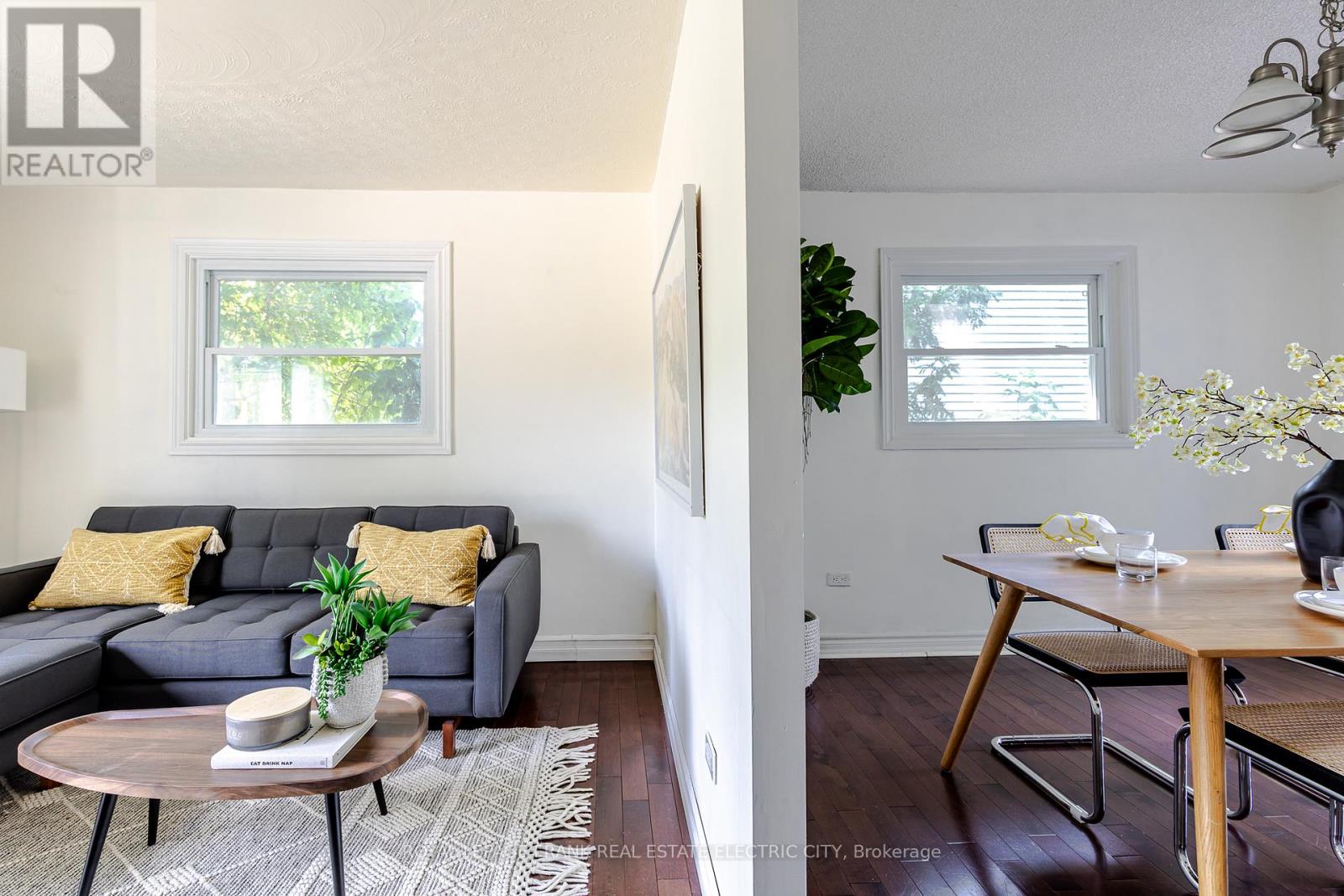 130 Hazlitt Street, Peterborough, Ontario  K9H 1L5 - Photo 6 - X12496844