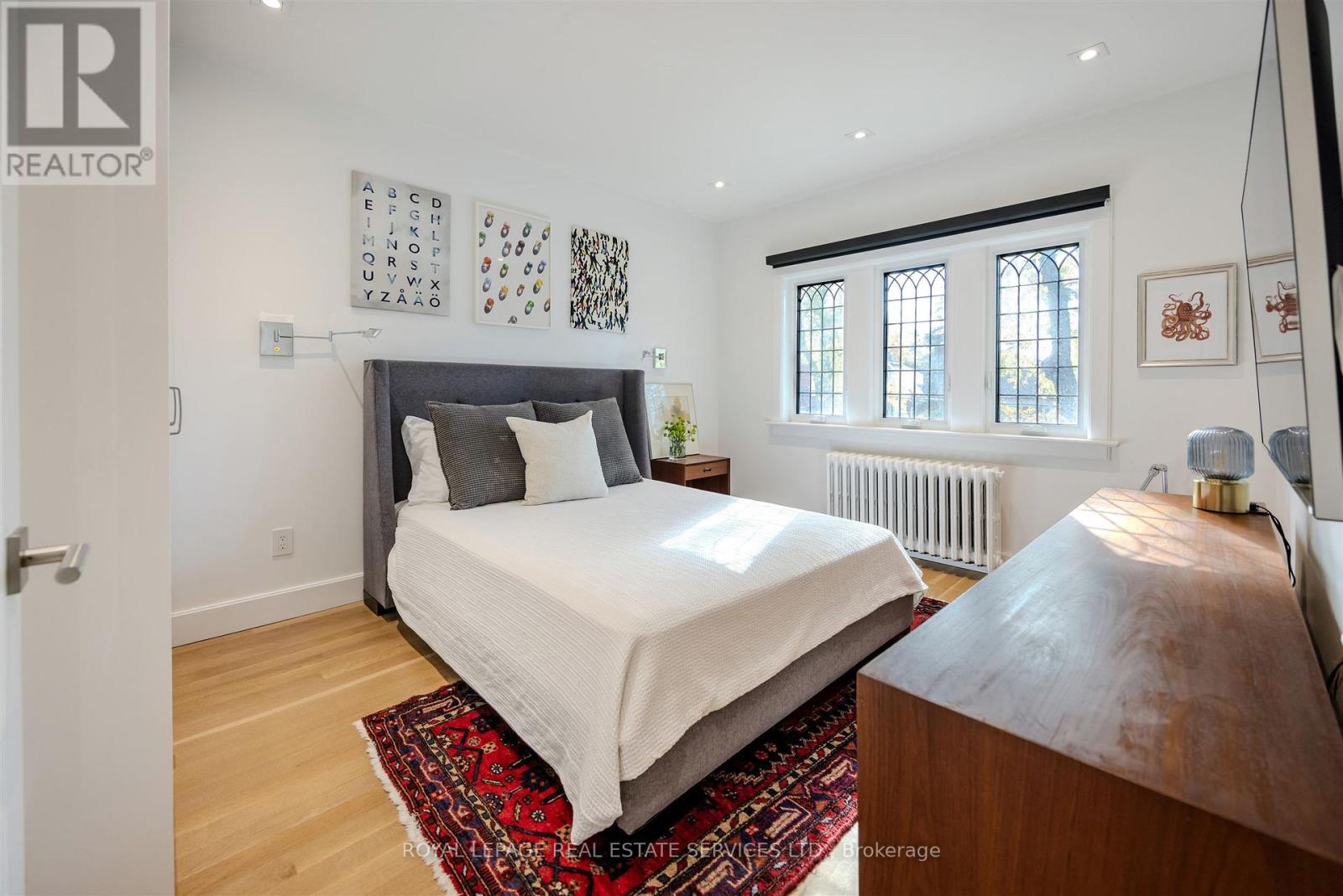 20 Verbena Avenue, Toronto, Ontario  M6S 1K1 - Photo 15 - W12473544