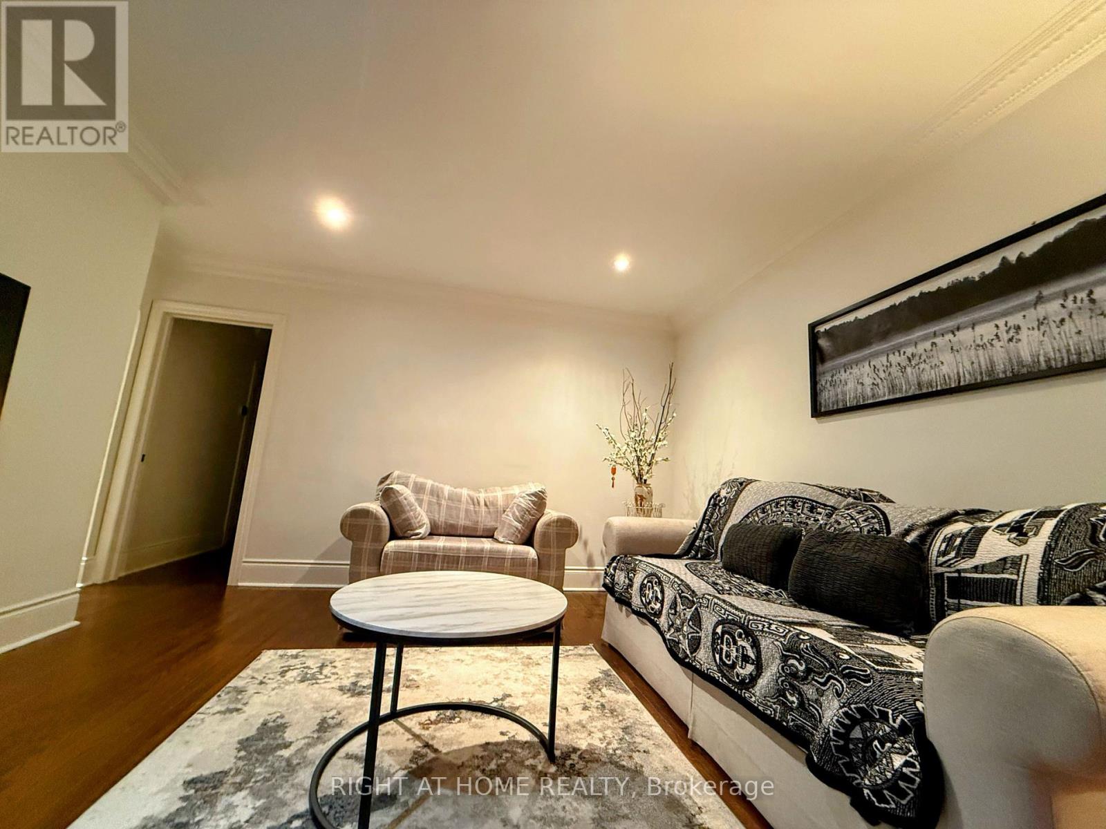 Unknown Address, ,     - Photo 31 - W12455456