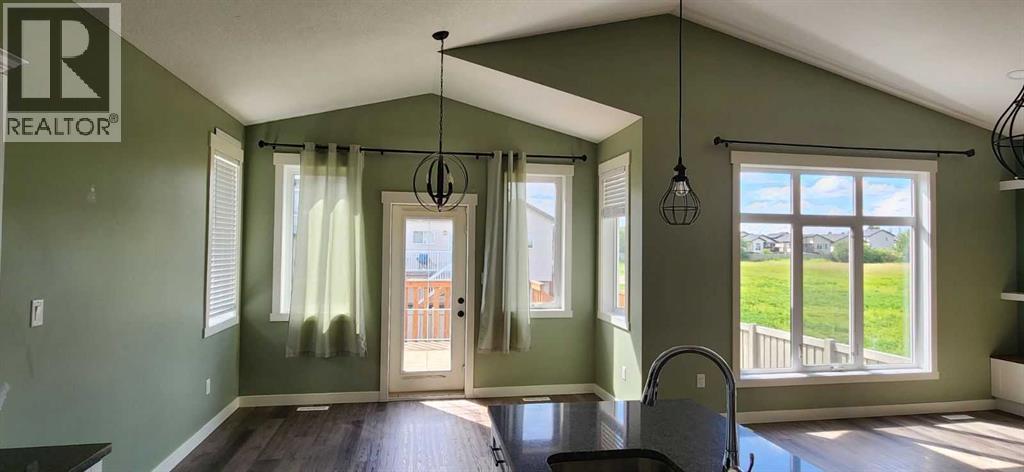 9810 89 Street, Grande Prairie, Alberta  T8X 0R3 - Photo 6 - A2263252