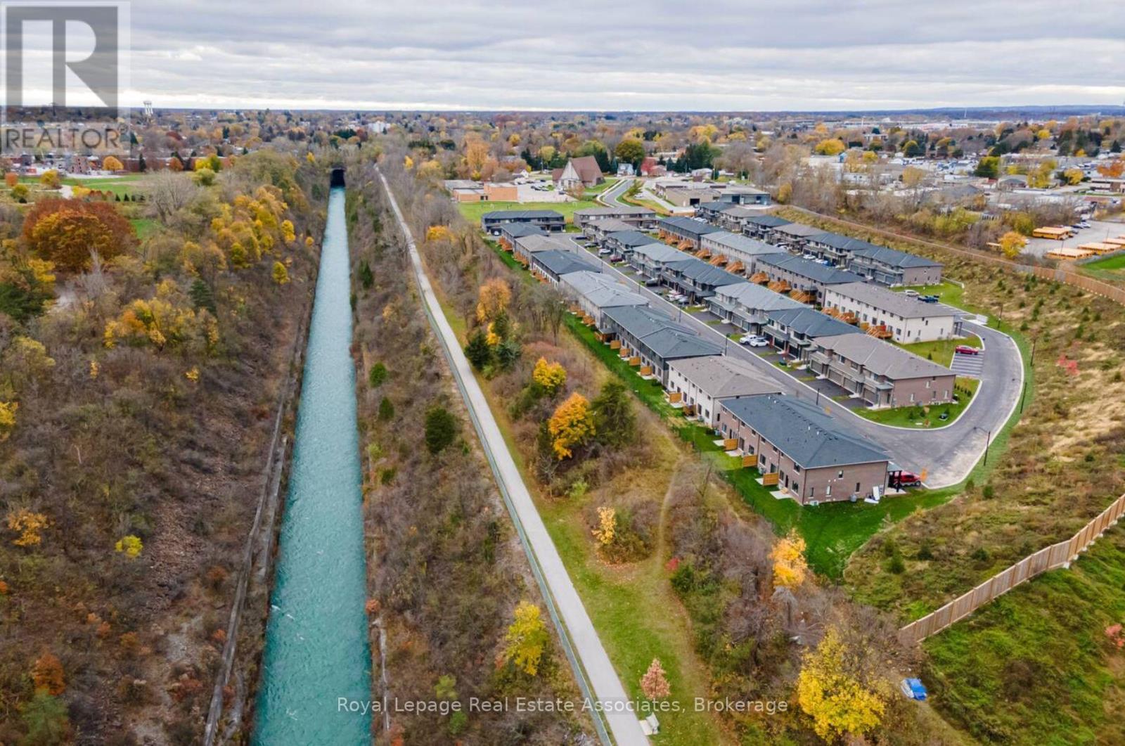 45 - 4552 Portage Road, Niagara Falls, Ontario  L2E 0B8 - Photo 39 - X12495534