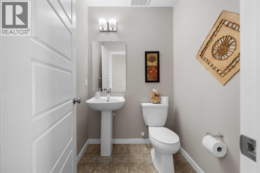 212, 130 New Brighton Way Se, Calgary, Alberta  T2Z 1H5 - Photo 8 - A2267671