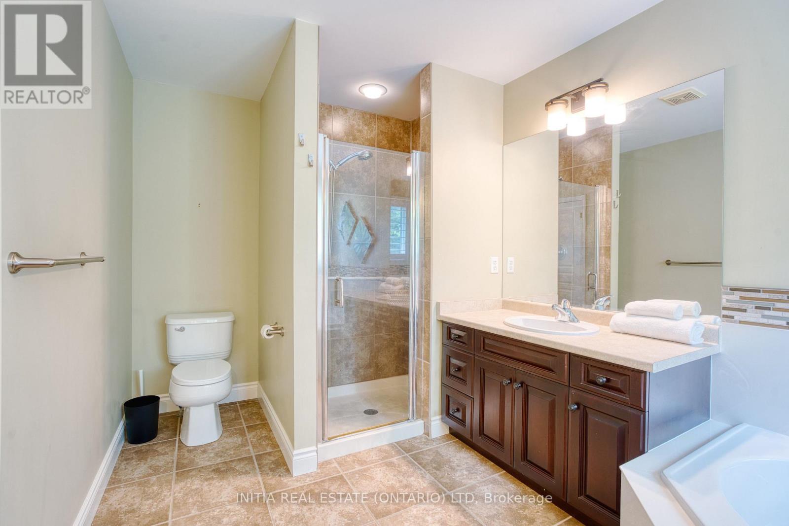 1557 Privet Place, London North, Ontario  N5X 0E7 - Photo 31 - X12496892