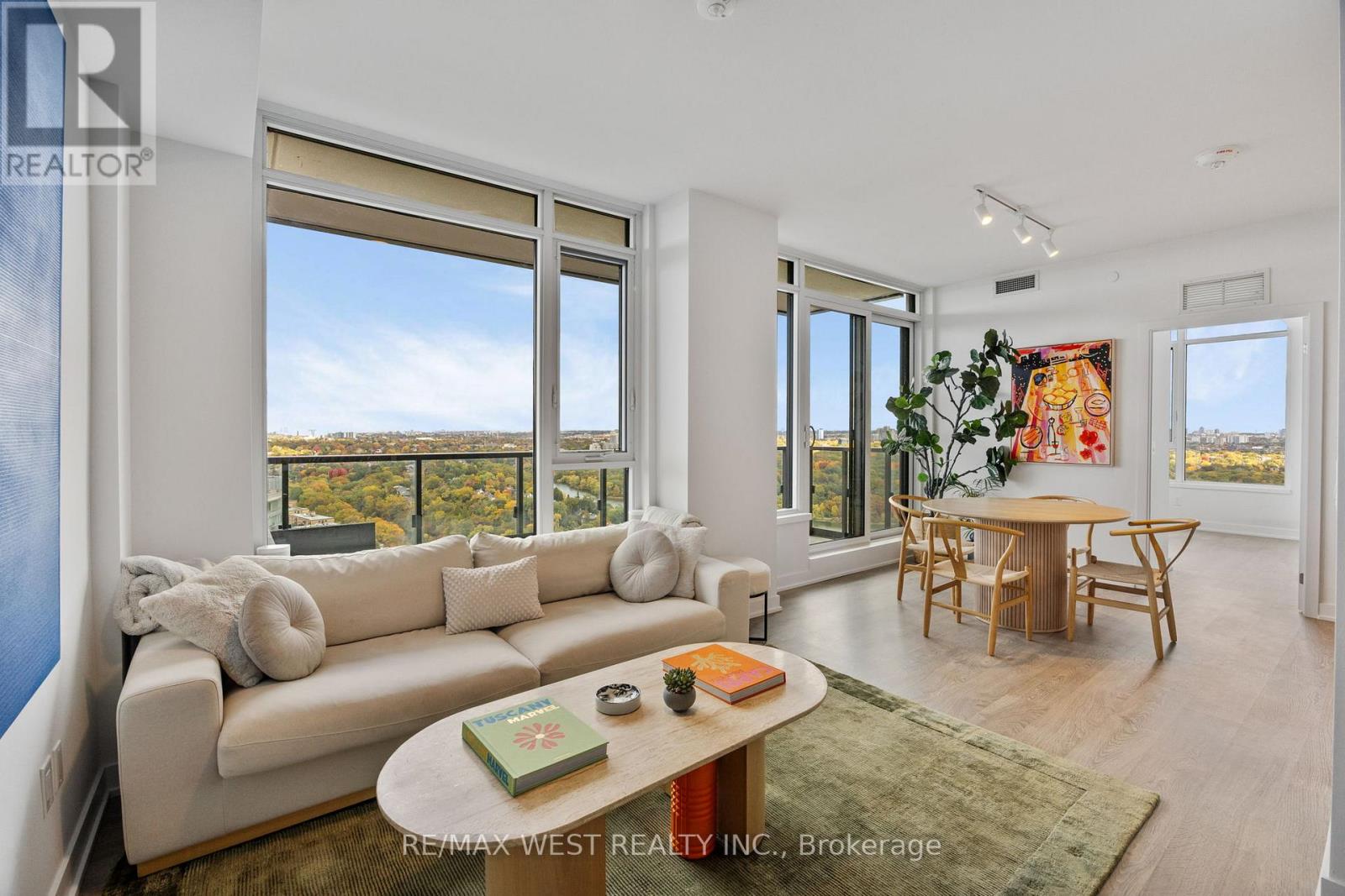 3902 - 1928 Lake Shore Boulevard W, Toronto, Ontario  M6S 0B1 - Photo 11 - W12496636