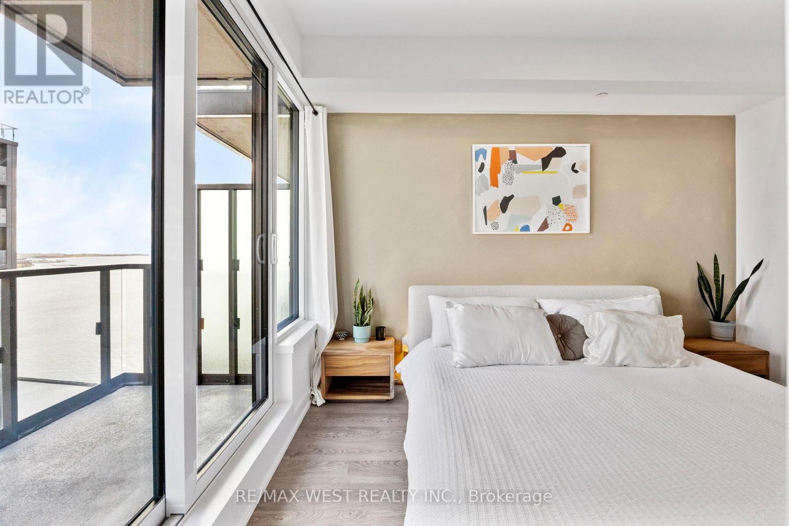 3902 - 1928 Lake Shore Boulevard W, Toronto, Ontario  M6S 0B1 - Photo 15 - W12496636