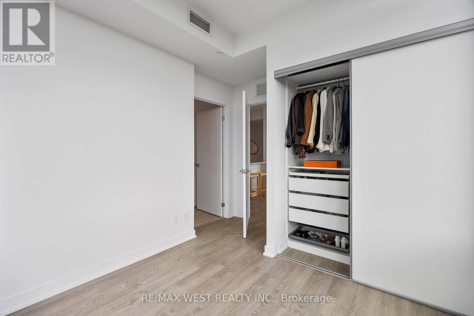 3902 - 1928 Lake Shore Boulevard W, Toronto, Ontario  M6S 0B1 - Photo 22 - W12496636