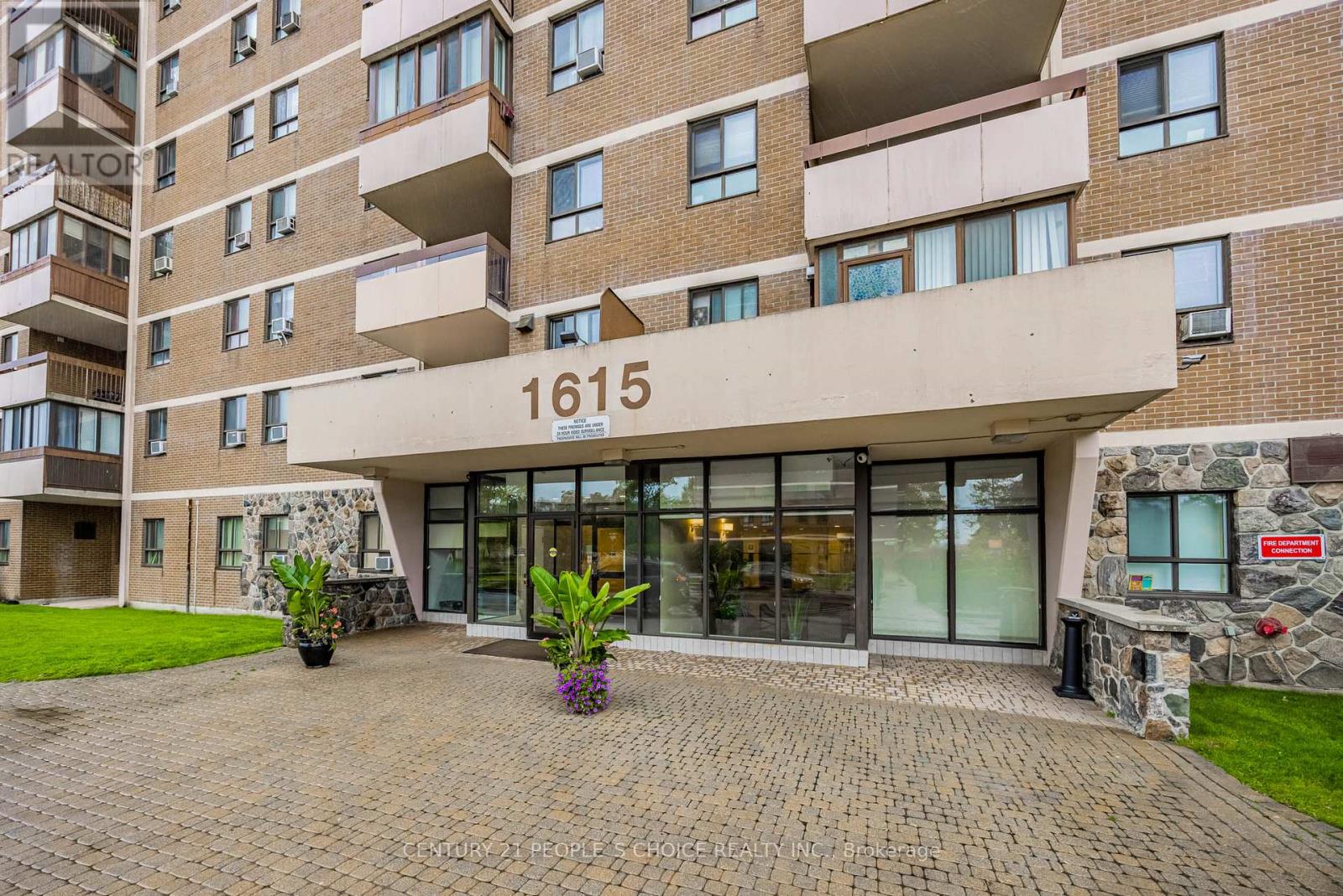 508 - 1615 Bloor Street, Mississauga, Ontario  L4X 1S2 - Photo 2 - W12496640