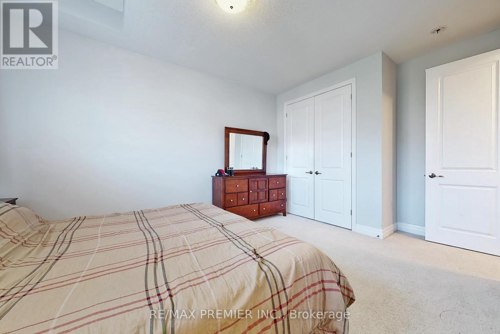 140 Magnolia Crescent, Oakville, Ontario  L6M 4M1 - Photo 33 - W12496680