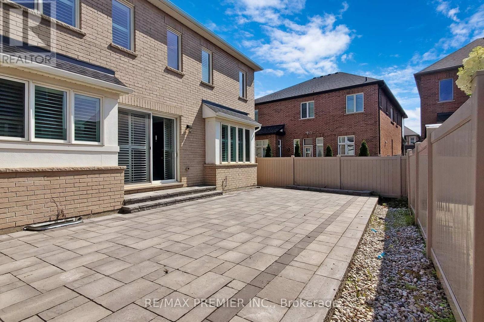 140 Magnolia Crescent, Oakville, Ontario  L6M 4M1 - Photo 49 - W12496680