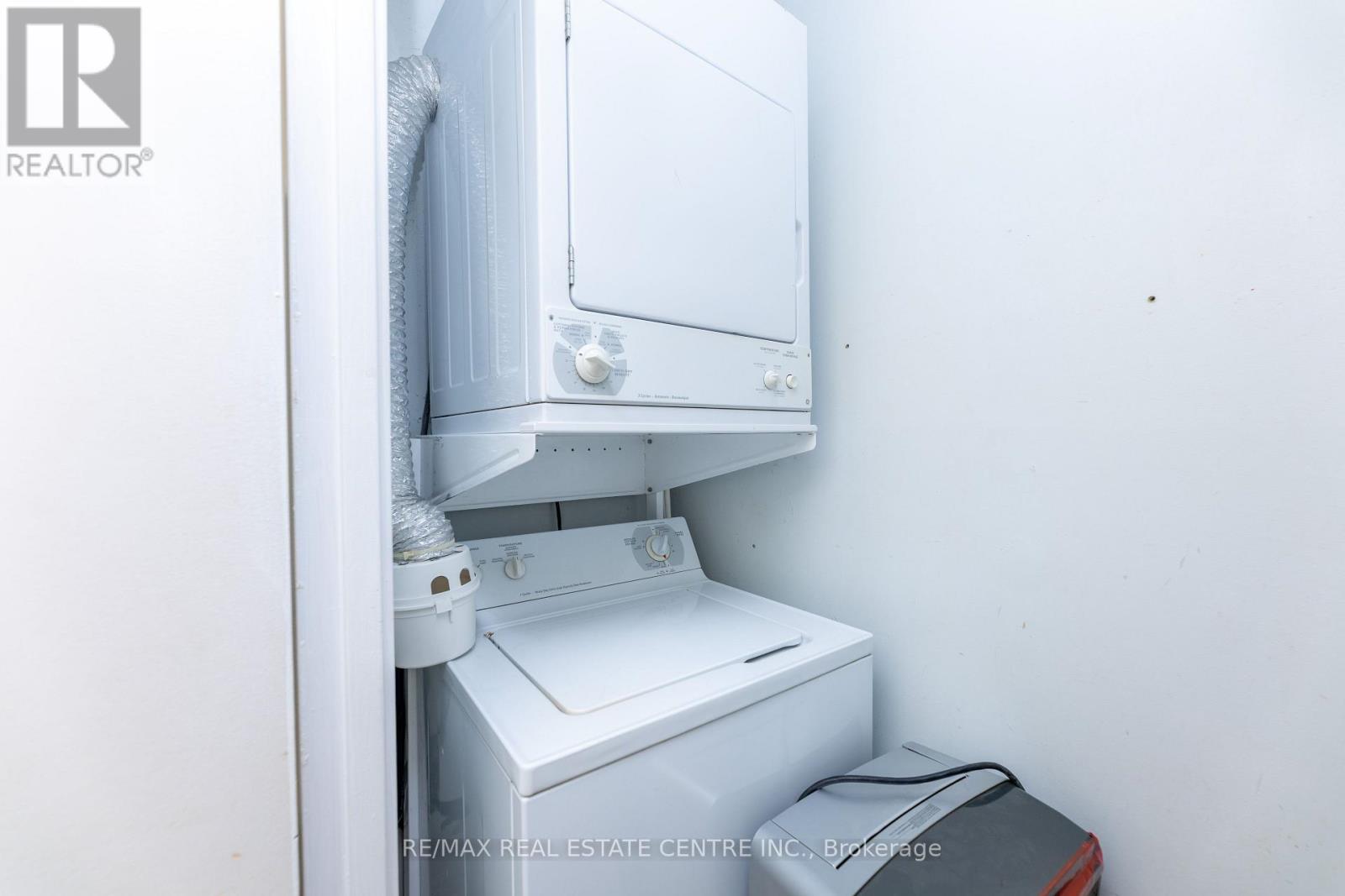 1009 - 3390 Weston Road, Toronto, Ontario  M9M 2X3 - Photo 27 - W12496684