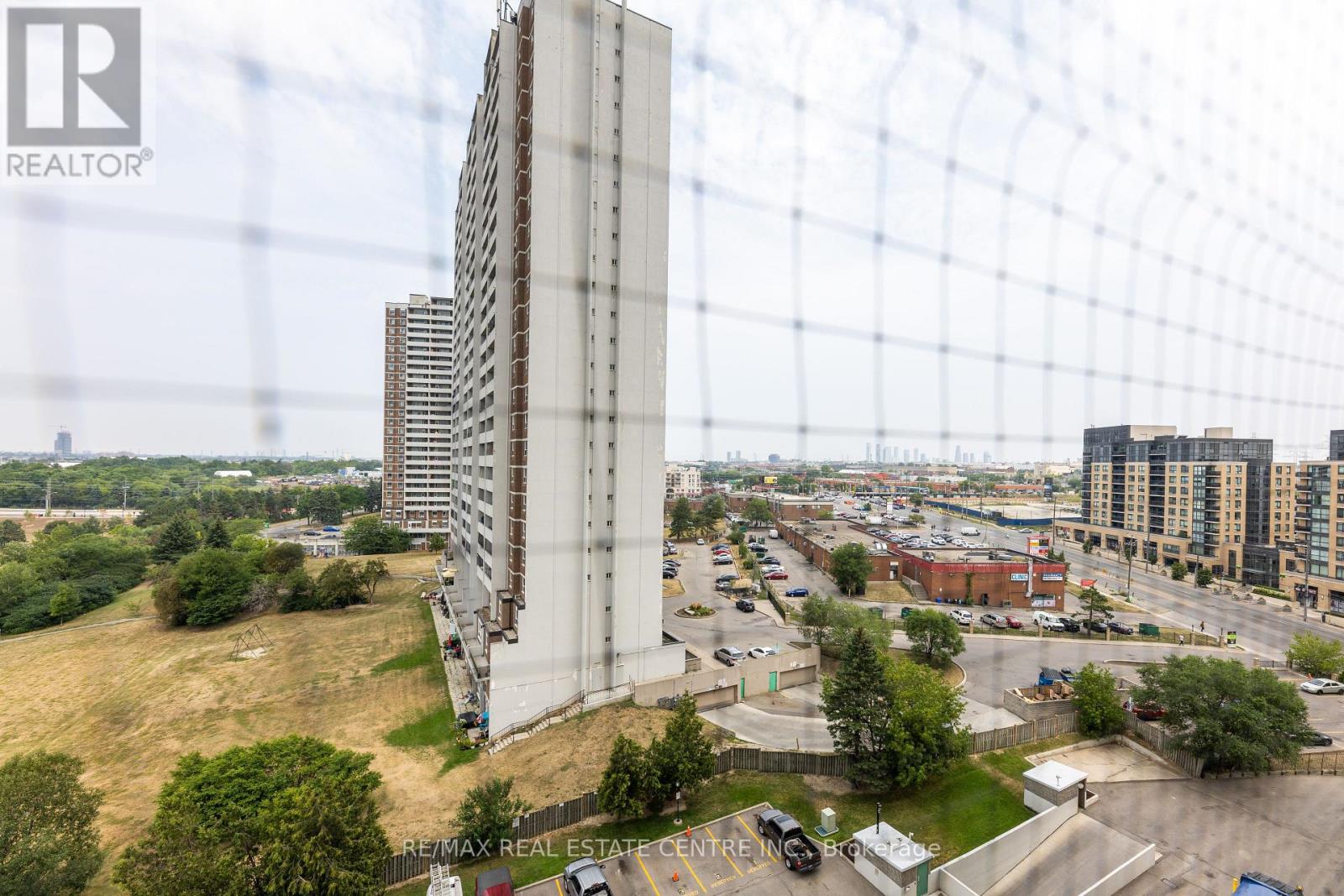 1009 - 3390 Weston Road, Toronto, Ontario  M9M 2X3 - Photo 31 - W12496684