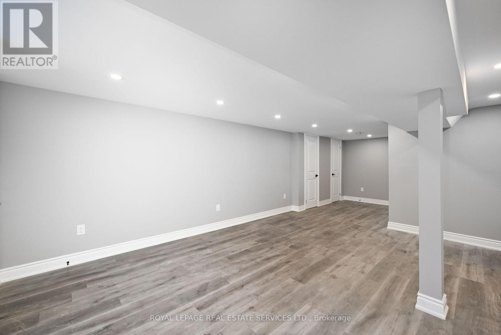 Lower - 1295 Pinegrove Road, Oakville, Ontario  L6L 2X2 - Photo 10 - W12496710