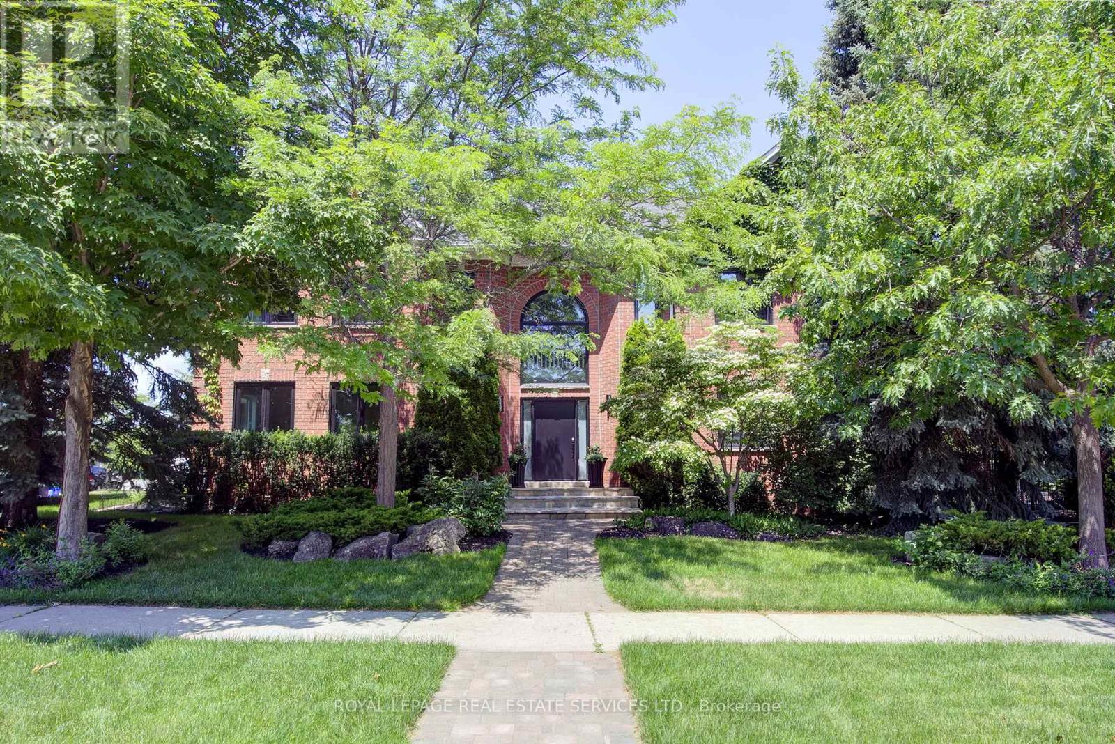 1079 Skyvalley Crescent, Oakville, Ontario  L6M 3L2 - Photo 2 - W12496756