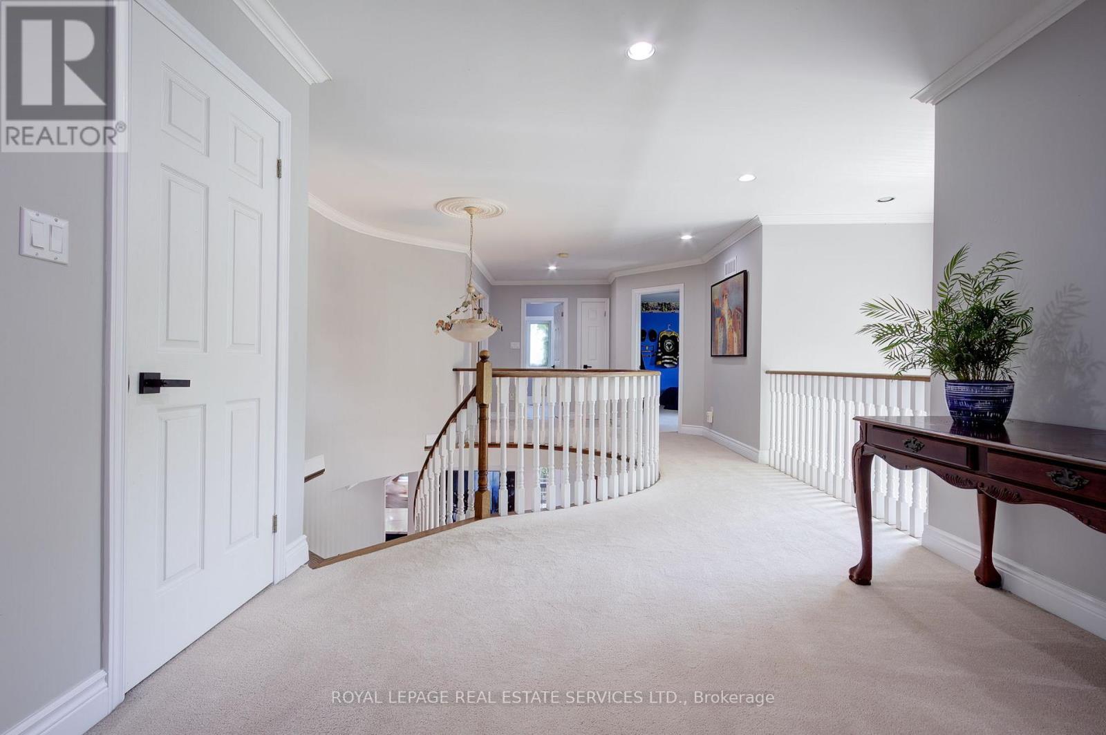 1079 Skyvalley Crescent, Oakville, Ontario  L6M 3L2 - Photo 20 - W12496756