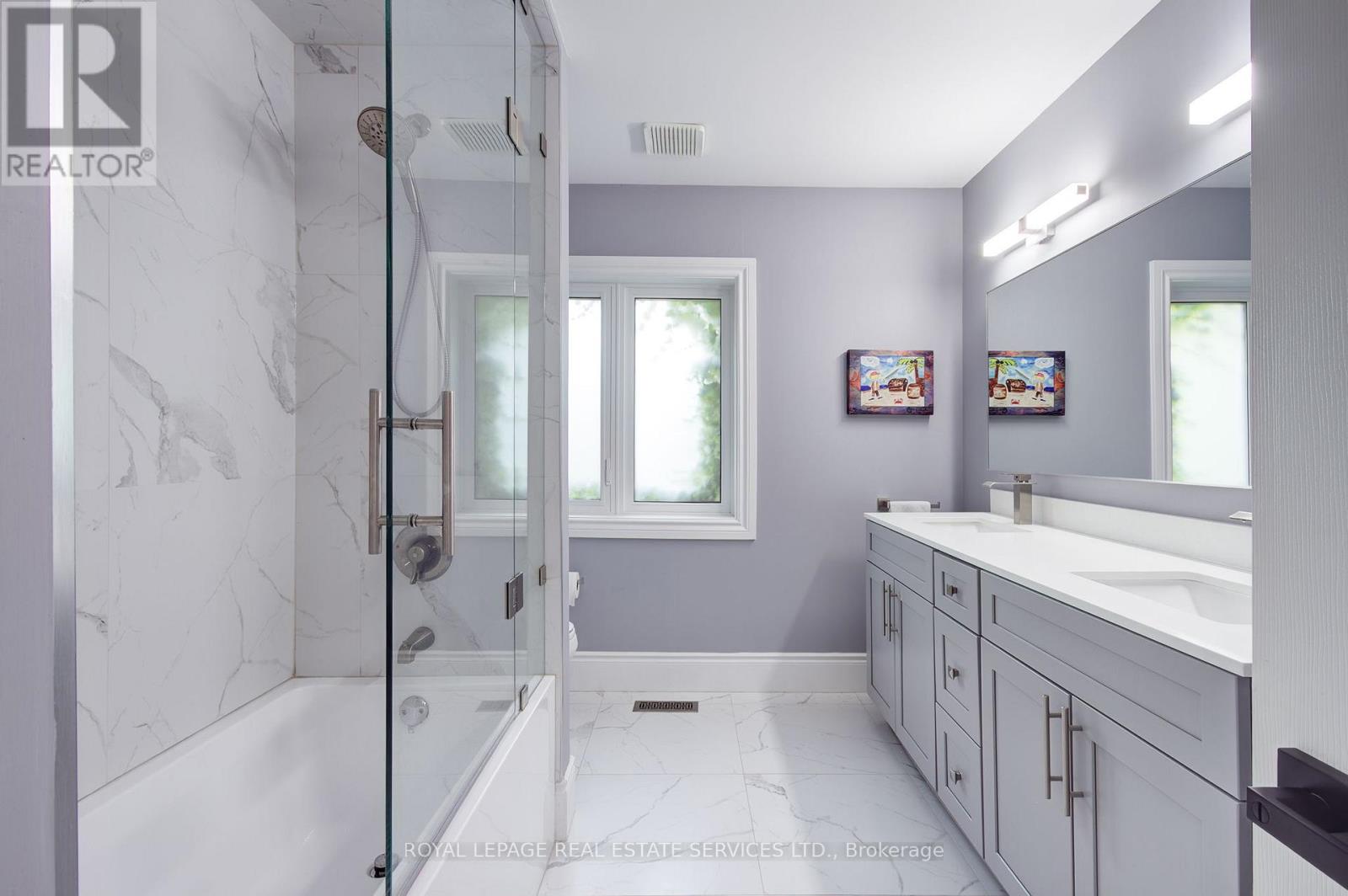 1079 Skyvalley Crescent, Oakville, Ontario  L6M 3L2 - Photo 26 - W12496756