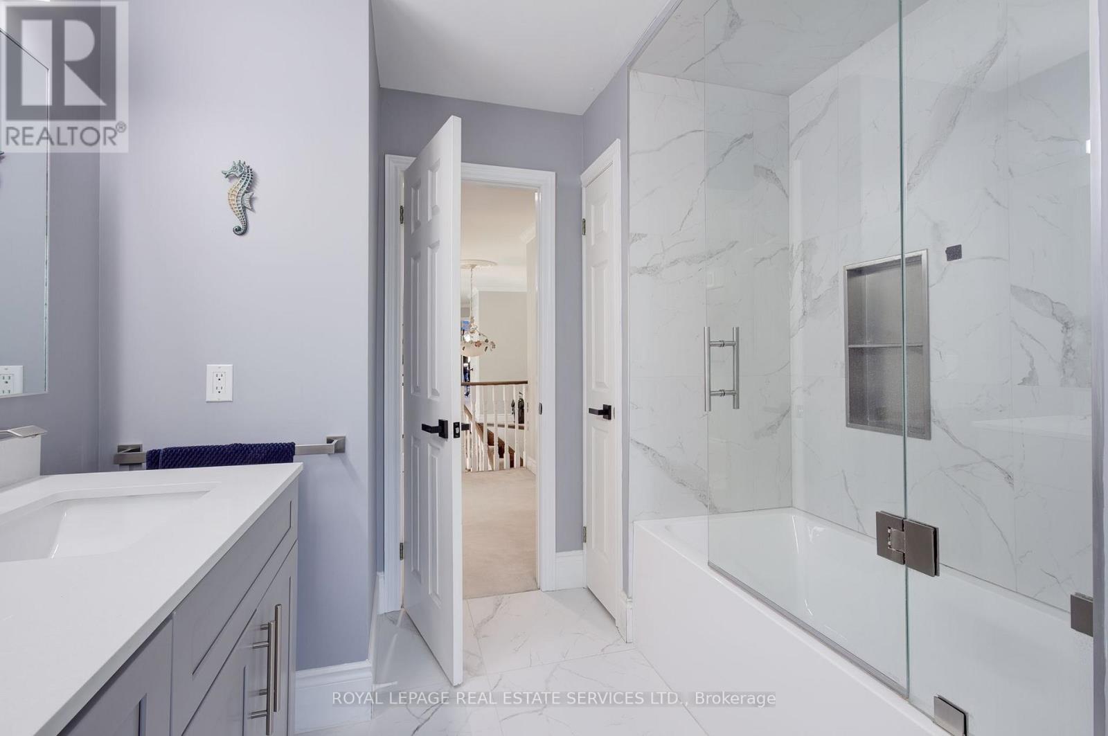 1079 Skyvalley Crescent, Oakville, Ontario  L6M 3L2 - Photo 27 - W12496756