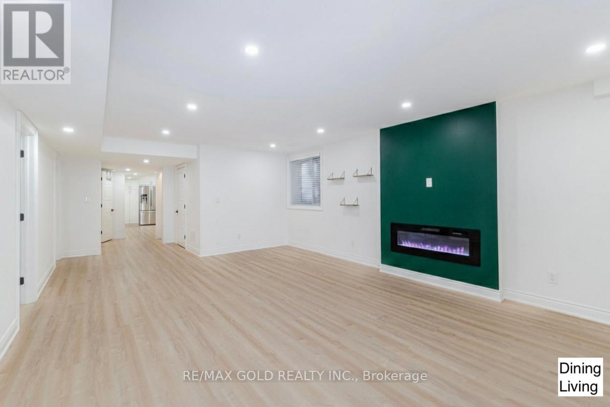 17 Kapikog Street, Brampton, Ontario  L6Y 0E4 - Photo 4 - W12496772