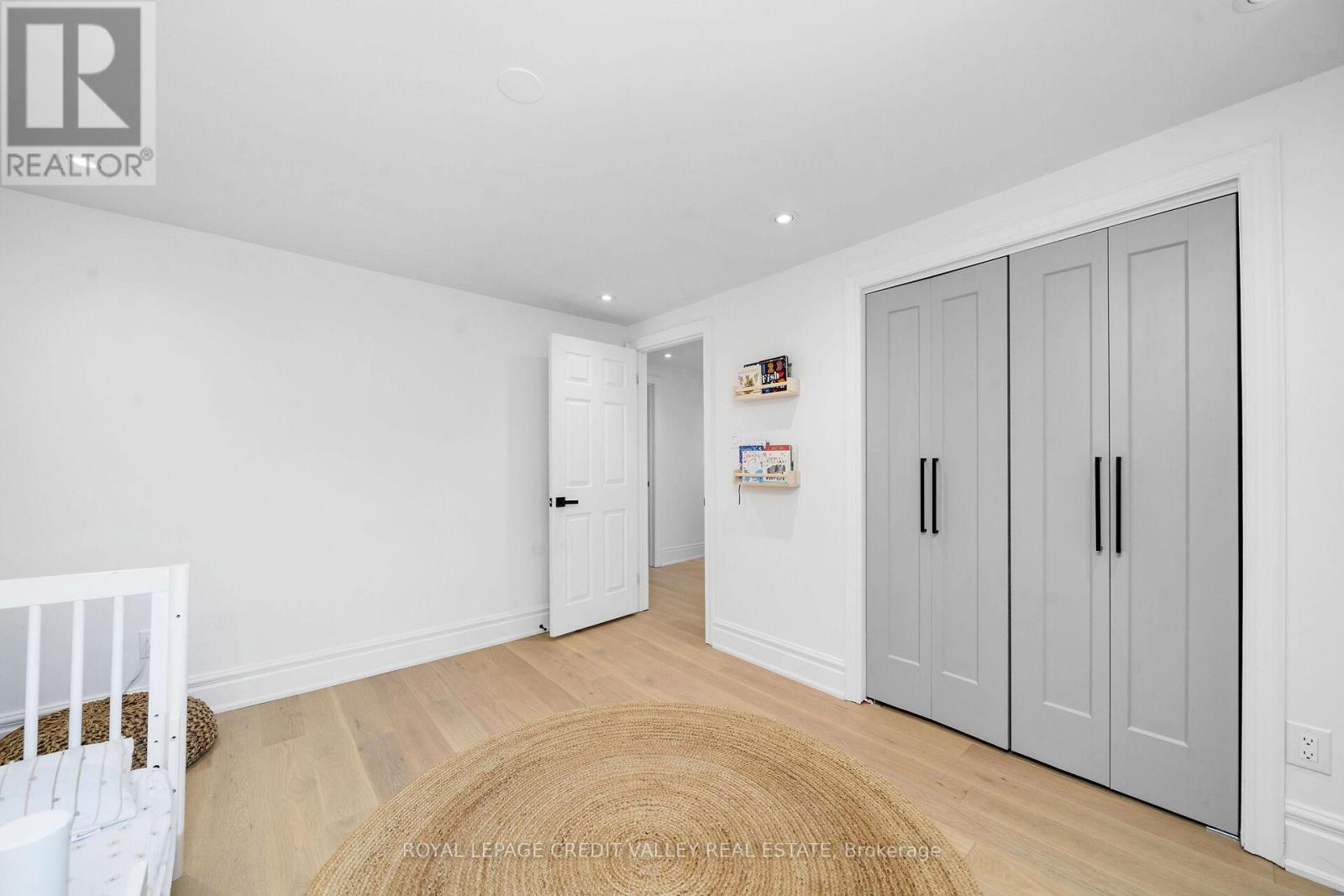 47 Larry Street, Caledon, Ontario  L7C 1K8 - Photo 22 - W12496788