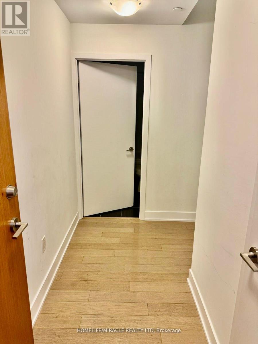 5901 - 30 Shore Breeze Dr Drive, Toronto, Ontario  M8V 1A1 - Photo 5 - W12496812