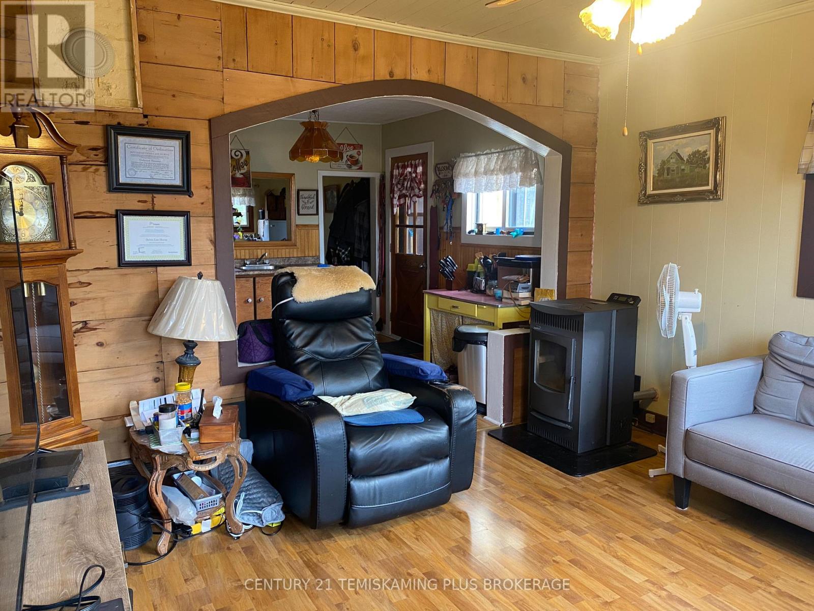 2 King Street, Timiskaming (Tim - Outside - Rural), Ontario  P0J 1N0 - Photo 18 - T12496908