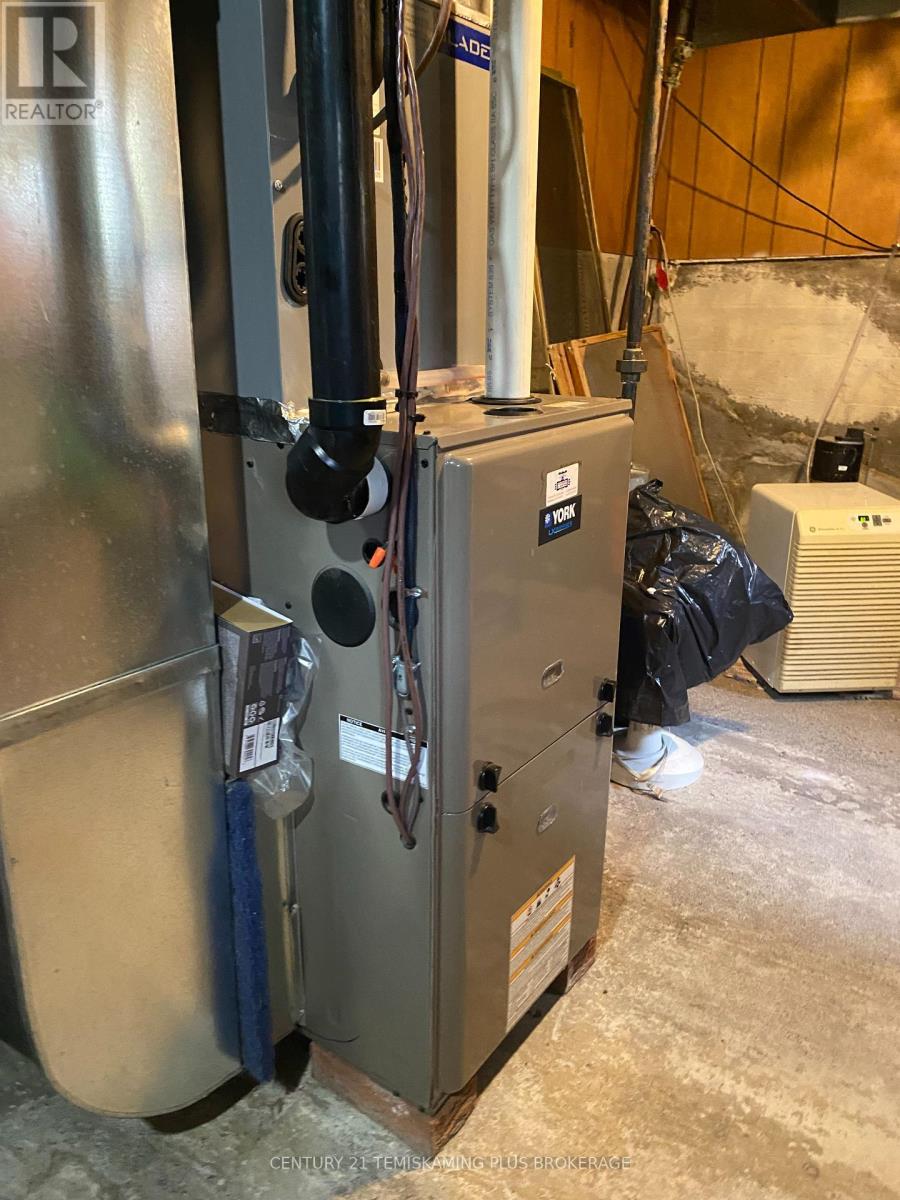 2 King Street, Timiskaming (Tim - Outside - Rural), Ontario  P0J 1N0 - Photo 29 - T12496908