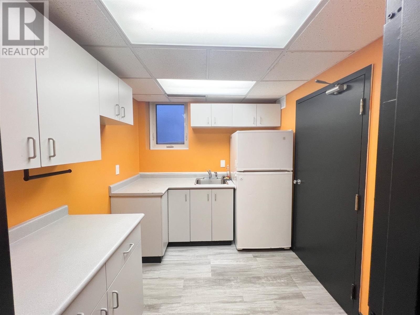 541 Luci Court, Thunder Bay, Ontario  P7E 1H2 - Photo 10 - TB250105