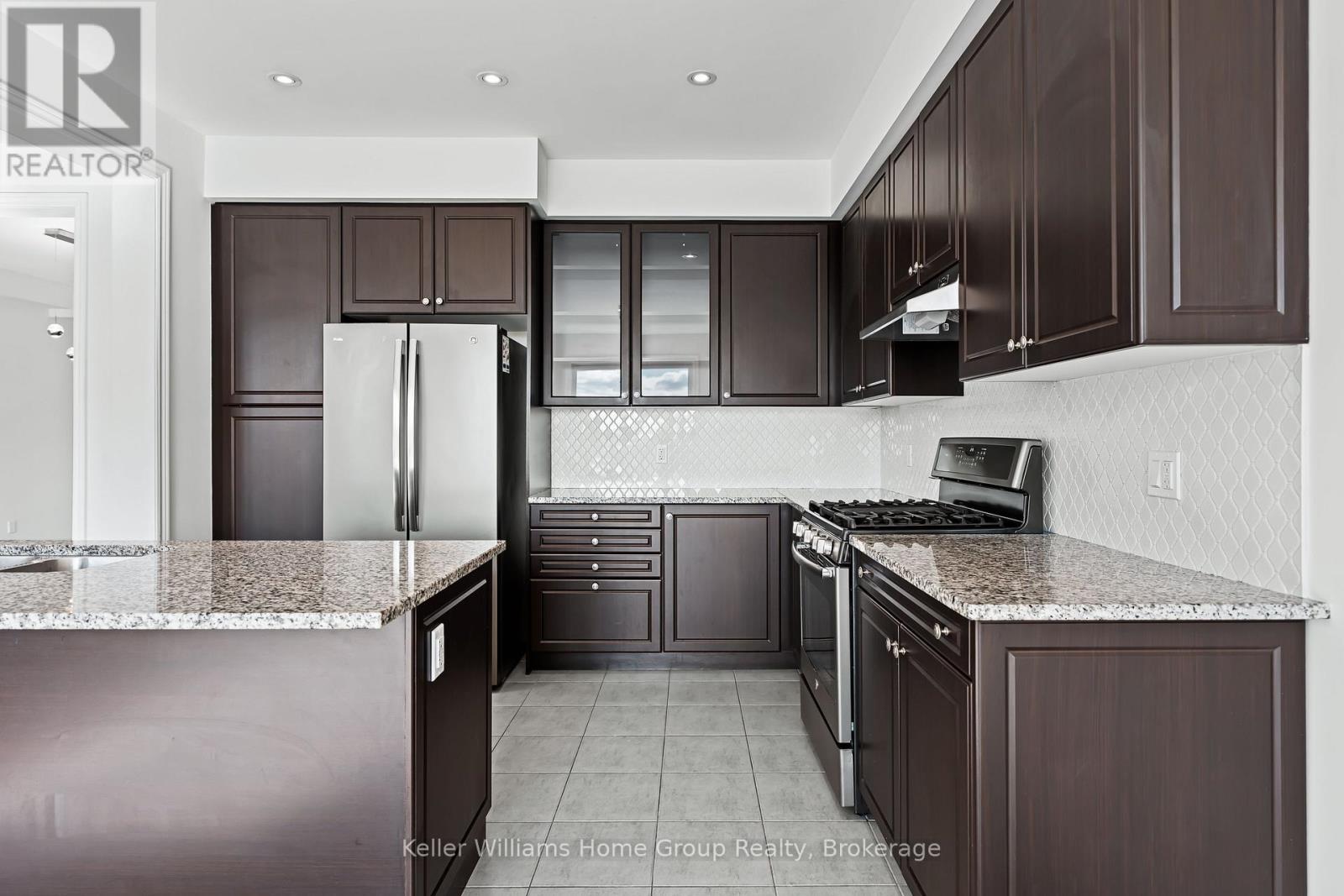 31 Kay Crescent, Centre Wellington, Ontario  N1M 2B2 - Photo 15 - X12492130