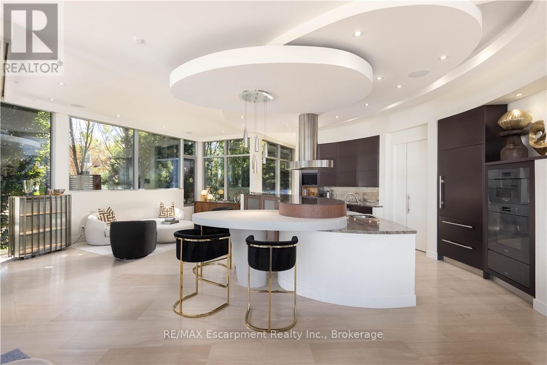 1540 Watersedge Road, Mississauga (Clarkson), Ontario  L5J 1A4 - Photo 17 - W12496928