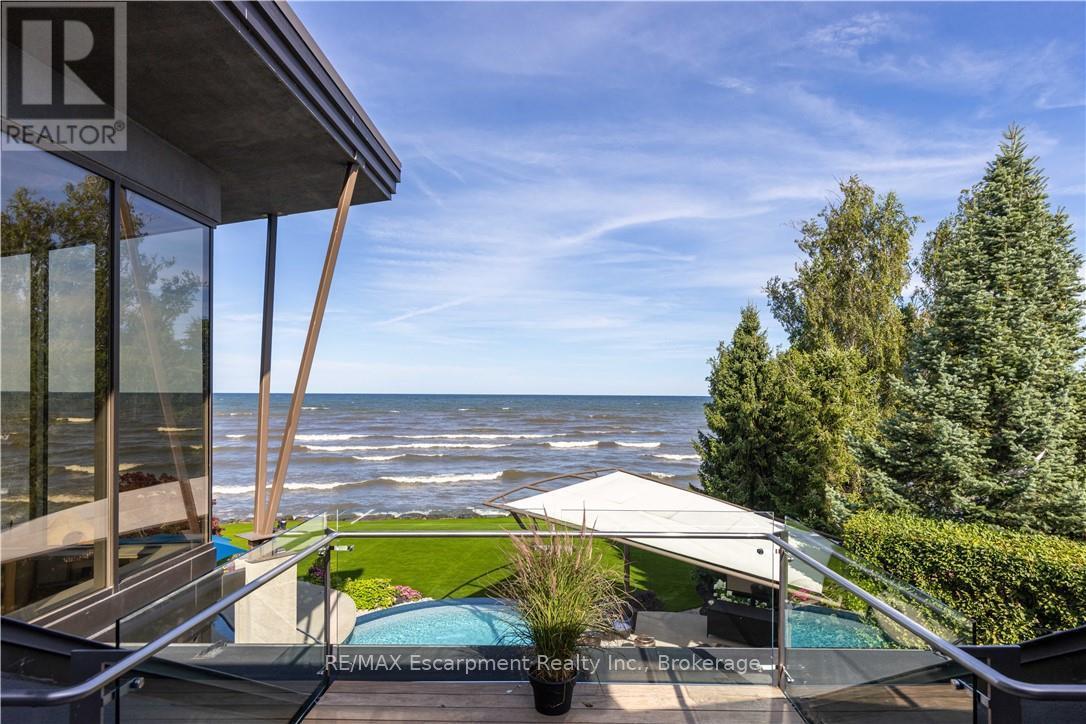 1540 Watersedge Road, Mississauga (Clarkson), Ontario  L5J 1A4 - Photo 32 - W12496928