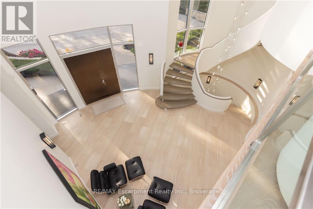 1540 Watersedge Road, Mississauga (Clarkson), Ontario  L5J 1A4 - Photo 33 - W12496928