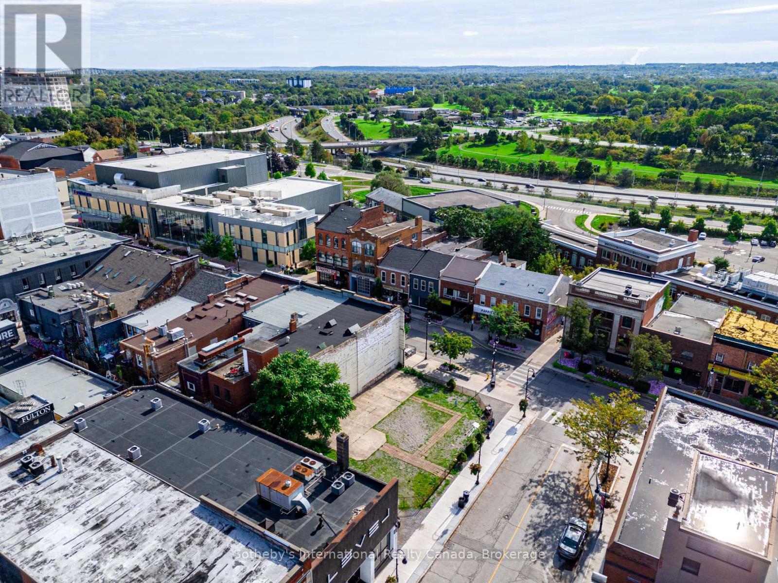201 St. Paul Street, St. Catharines (Downtown), Ontario  L2R 3M6 - Photo 10 - X12496846
