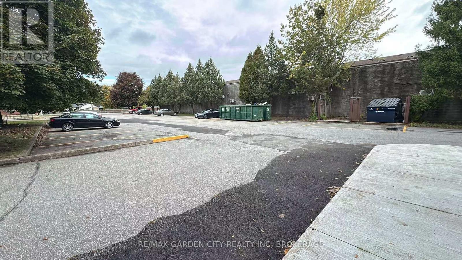 Commercial Unit - 7737 Lundy's Lane, Niagara Falls, Ontario  L2H 1H3 - Photo 34 - X12496902