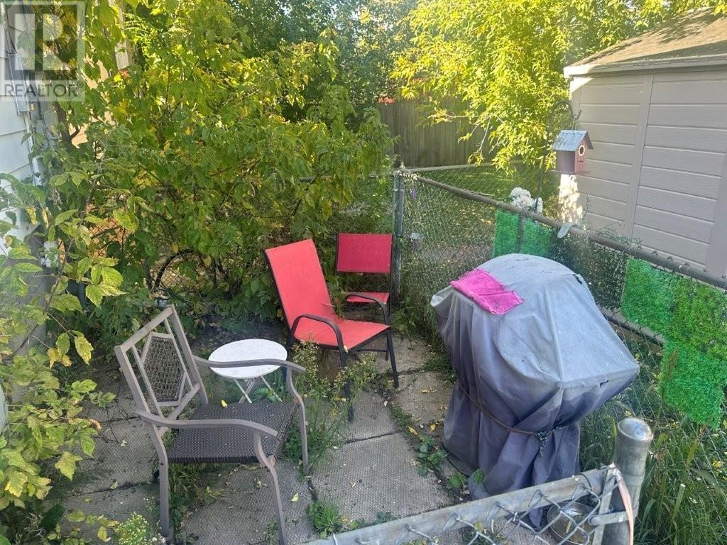 129 Robertson Street, Thunder Bay, Ontario  P7C 2N6 - Photo 39 - TB253379