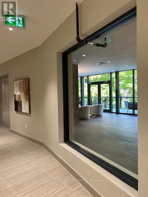 305 - 1100 Lackner Place, Kitchener, Ontario  N2A 0M1 - Photo 5 - X12496648