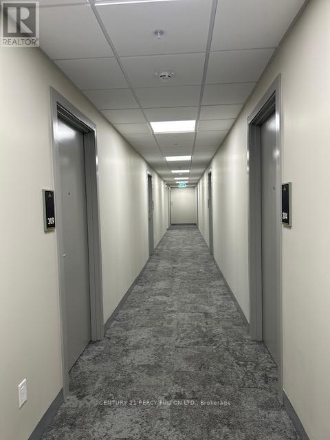 305 - 1100 Lackner Place, Kitchener, Ontario  N2A 0M1 - Photo 8 - X12496648