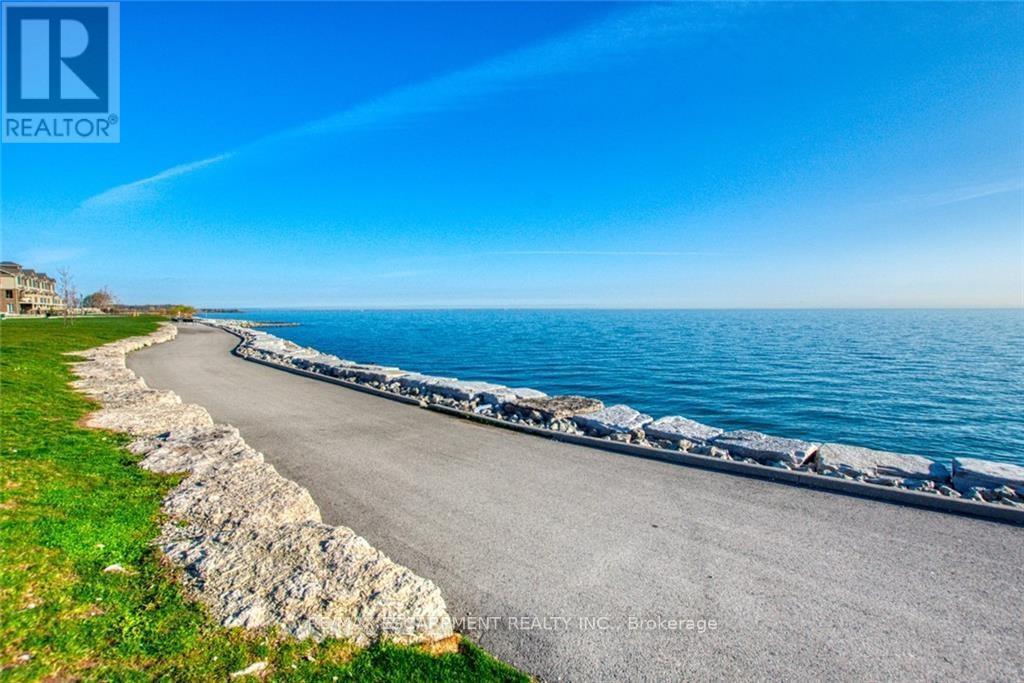 908 - 385 Winston Road, Grimsby, Ontario  L3M 0J2 - Photo 9 - X12496754