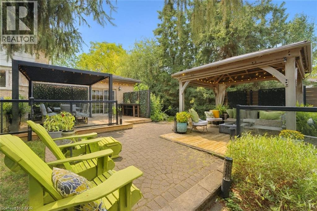 4 Berkley Place, Guelph, Ontario  N1E 1E6 - Photo 3 - 40784708